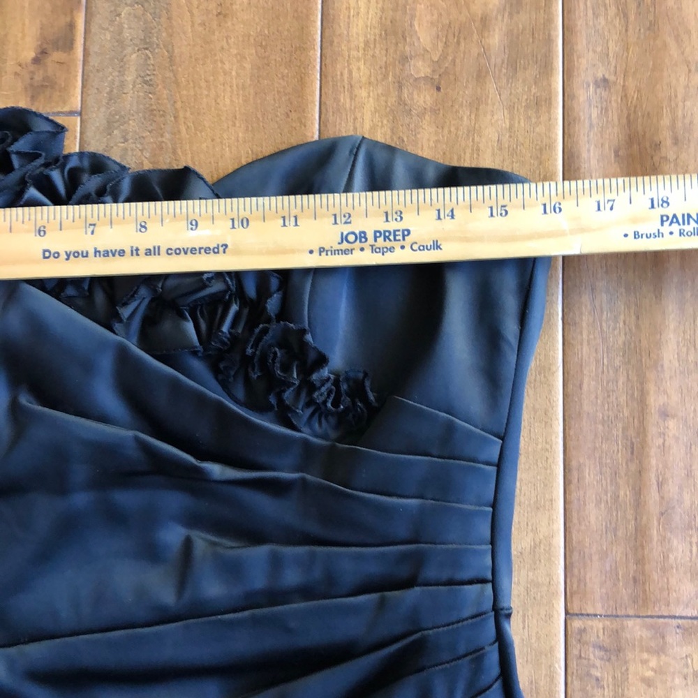 White House Black Market Strapless Satin Dress, 6 - Picture 5 of 6